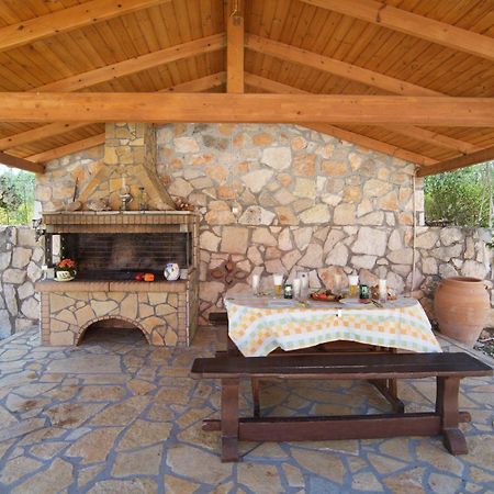 Iliachtides Villas Karavomylos Exterior foto