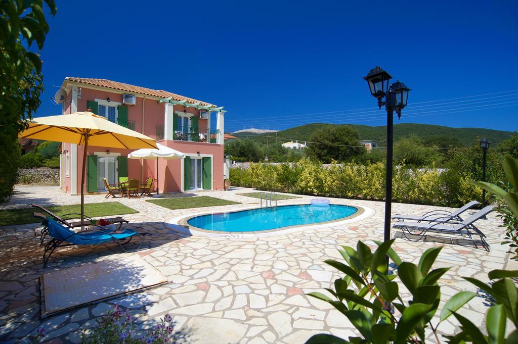 Iliachtides Villas Karavomylos Zimmer foto
