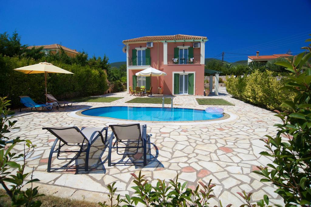 Iliachtides Villas Karavomylos Zimmer foto
